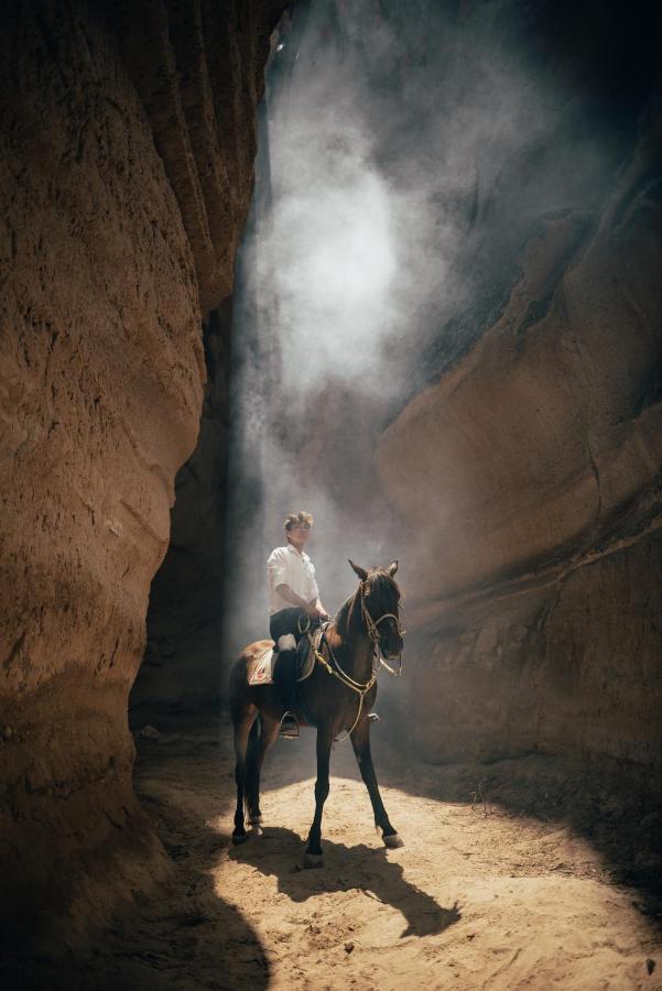 Cappadocia Naif Hotel - Adults Only เกอเรเม ภายนอก รูปภาพ